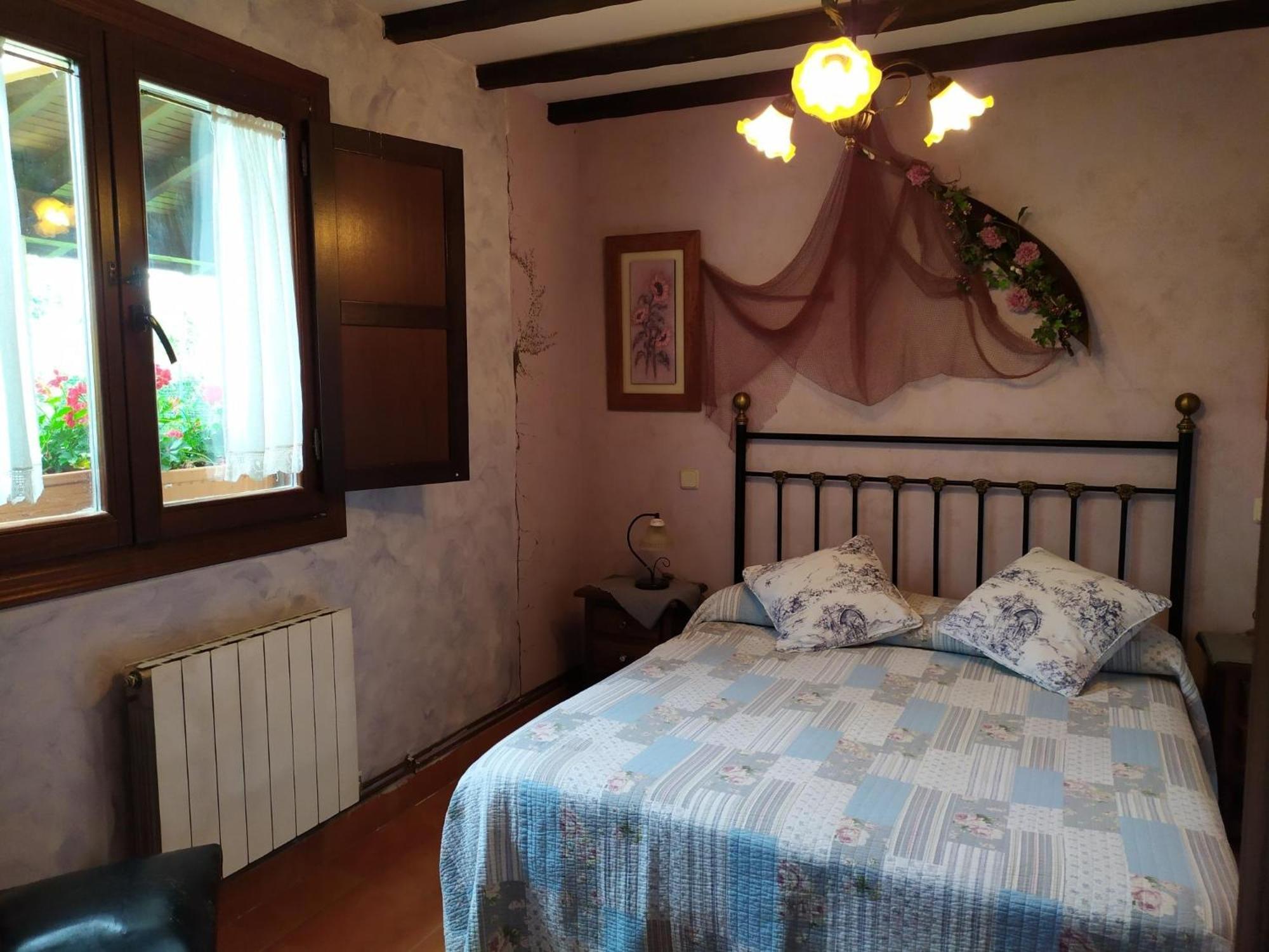 H&Ap Rural Merrutxu Ibarrangelu Bagian luar foto