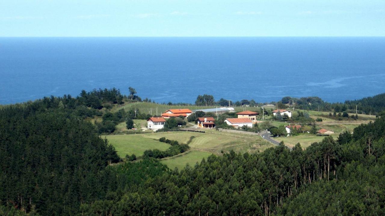 H&Ap Rural Merrutxu Ibarrangelu Bagian luar foto